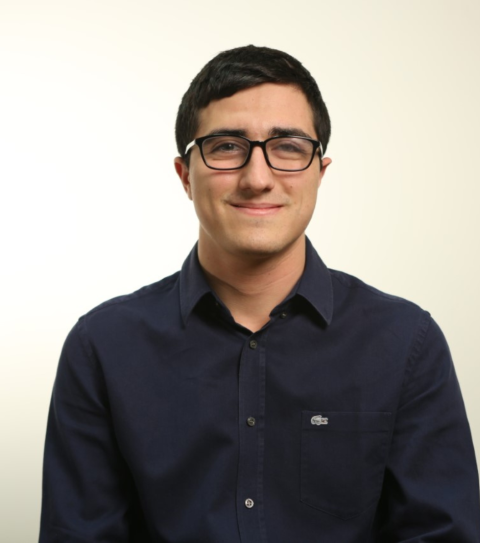 Roberto headshot